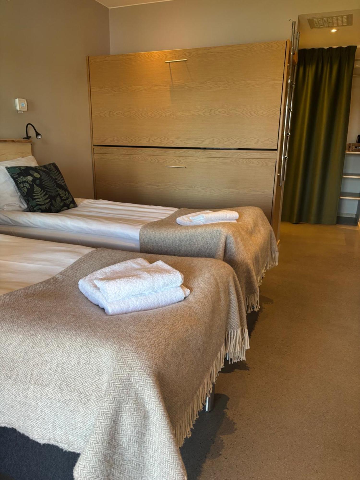 Akulla Outdoor Resort Rolfstorp ภายนอก รูปภาพ